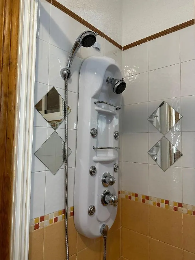 דירה מאלגה Benalmadena Inn Apartaments ספרד